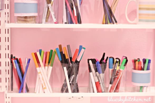 How to Make the Cutest Pen Holders with Washi Tape; an easy, quick and inexpensive DIY project to add pizazz to any any office area.