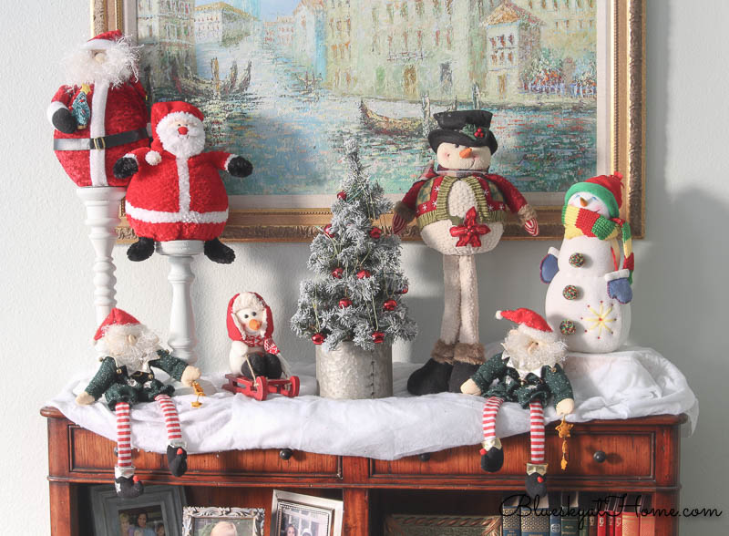 Santas and Snowmen in the Master Bedroom
