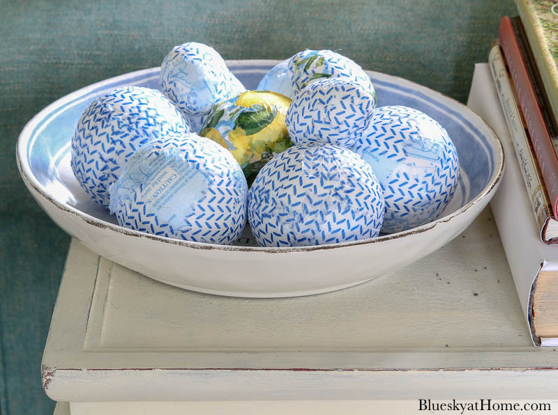 blue patterned decorative balls in bowl