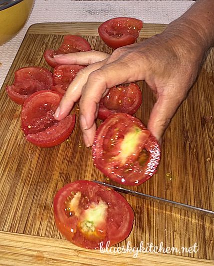 How to oven-roast tomatoes