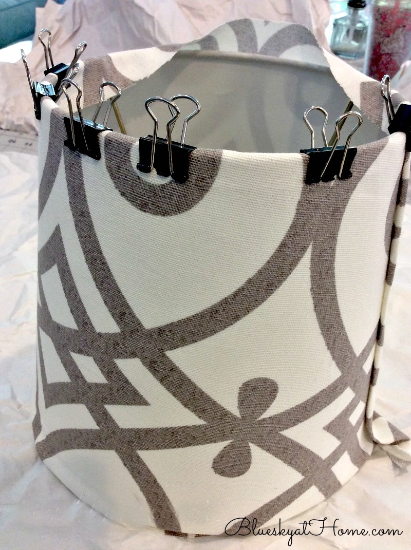 covering lamp shade with fabric