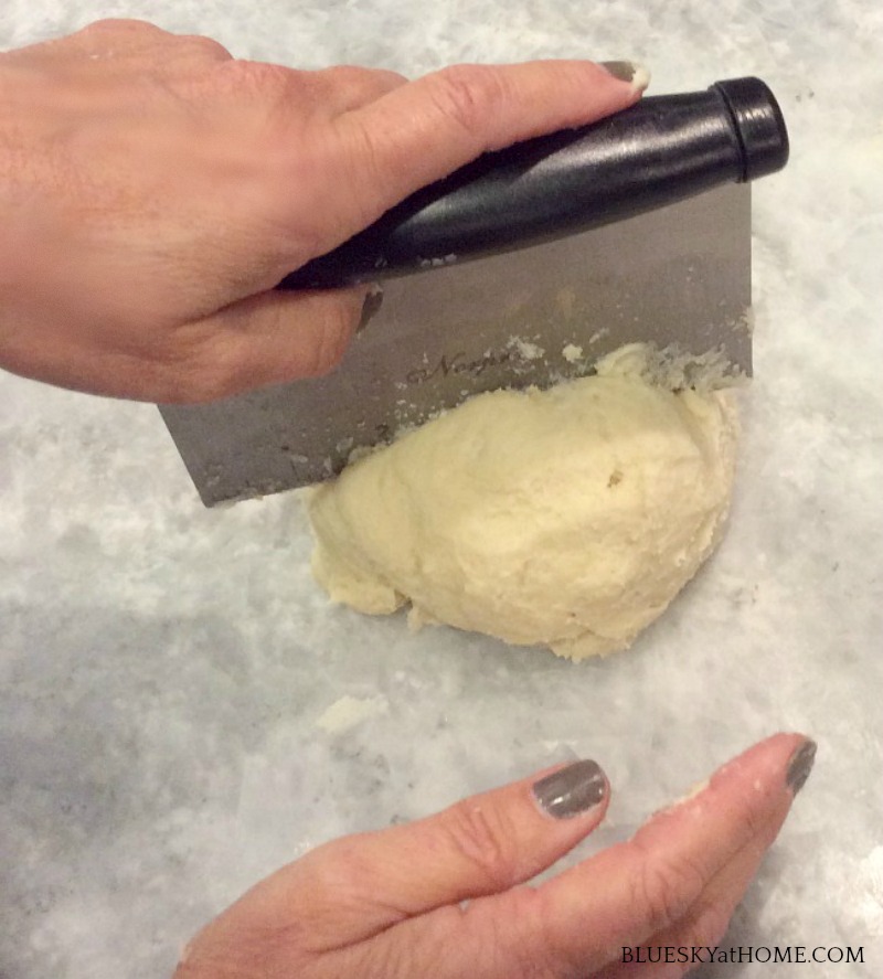 making Light Flaky Pie Crust.