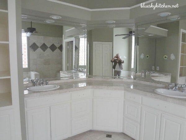 How We Remodeled our Master Bathroom ~ The Before
