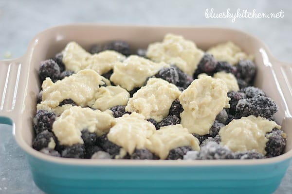 Yummy Blackberry Cobbler