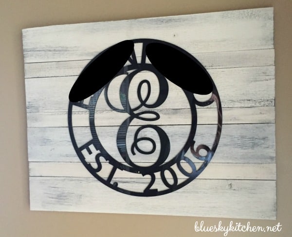 DIY Metal and Wood Sign