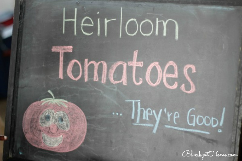 heirloom tomato sign