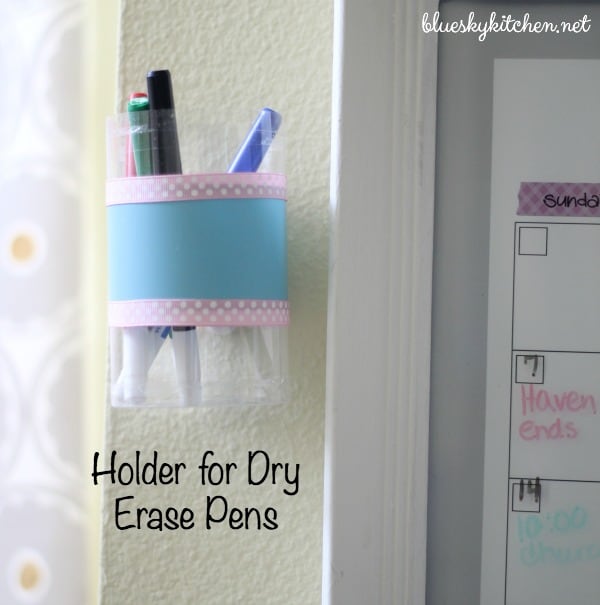 How to Make the Cutest Pen Holders with Washi Tape; an easy, quick and inexpensive DIY project to add pizazz to any any office area.