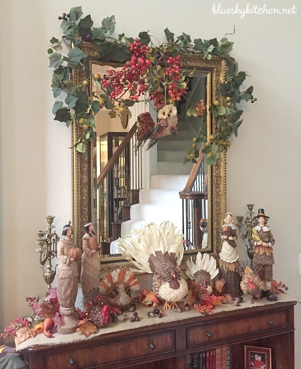 How I Decorated Our House for Thanksgiving. Sharing our Thanksgiving vignettes of turkeys, pilgrims, and pumpkins on a little home tour.