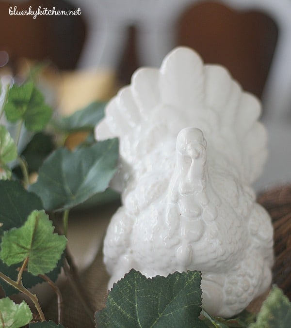 Pumpkins, Turkeys and Autumn Flowers on My Thanksgiving Table. A tour of how I transitioned our dining table from fall to Thanksgiving.