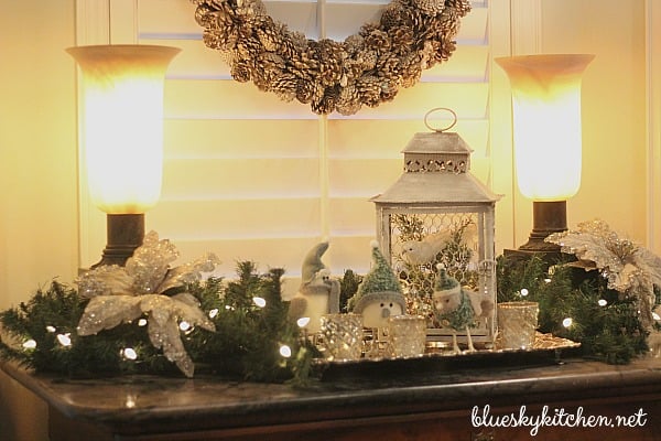 Holiday Home Tour Blog Hop Shares Cozy at Christmas brought to you 30+ bloggers sharing beautiful holiday home decorations and ideas.