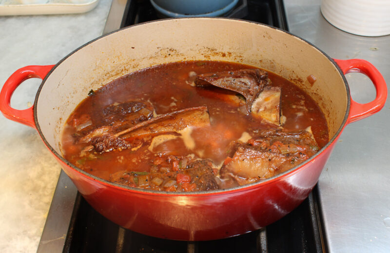 simmering the beef short ribs