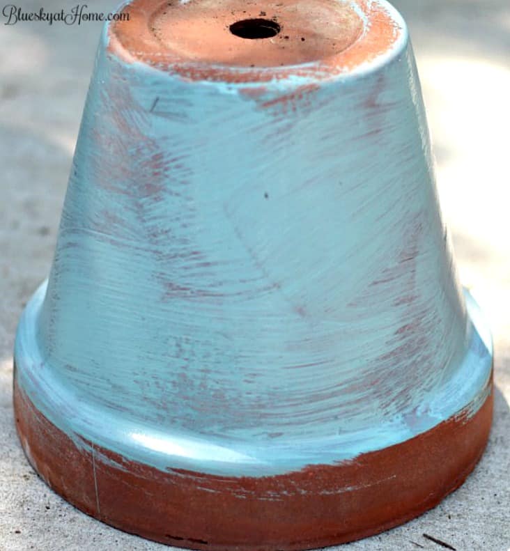 Painting Terra Cotta Pots and Planting Pretty Flowers Go Together