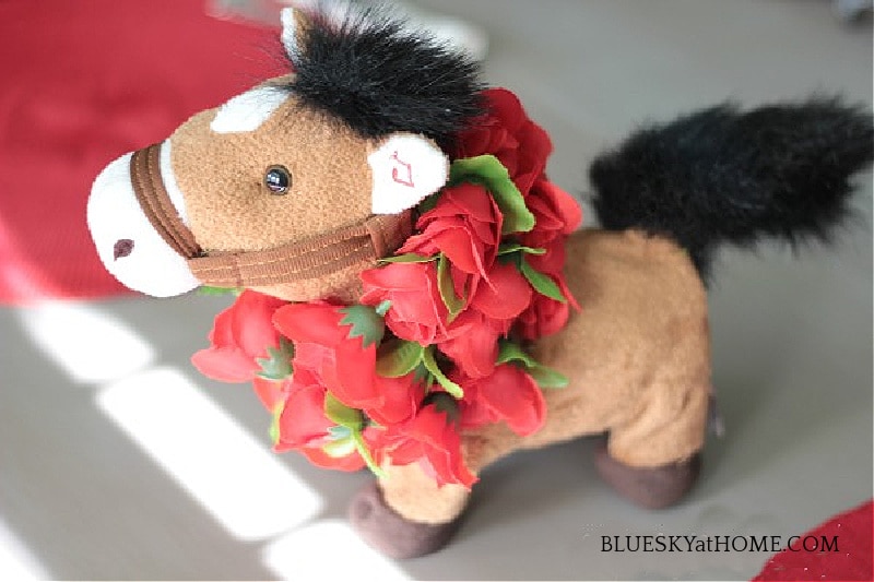 Kentucky derby stuffed horse