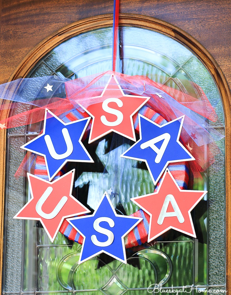 New 4th of July Decorations and Some Oldie Goldies. A wreath, stickers, a banner, centerpieces. BlueskyatHome.com #diydecorations #July4th #decorations