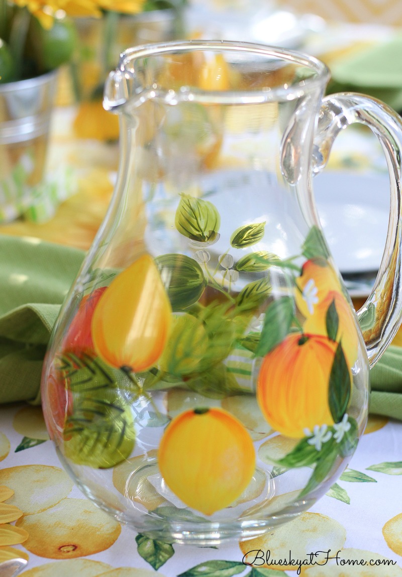 how to make a sunny summer tablescape