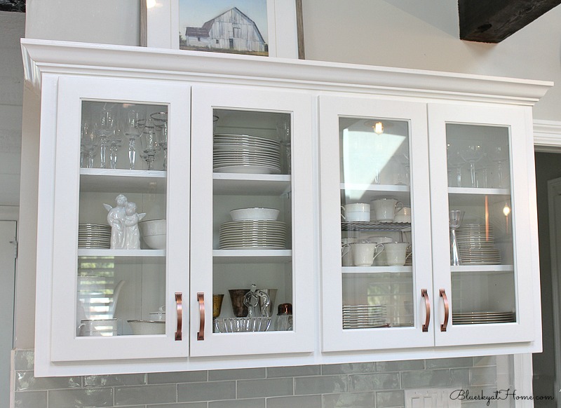 Modern Farmhouse Kitchen white cabinets