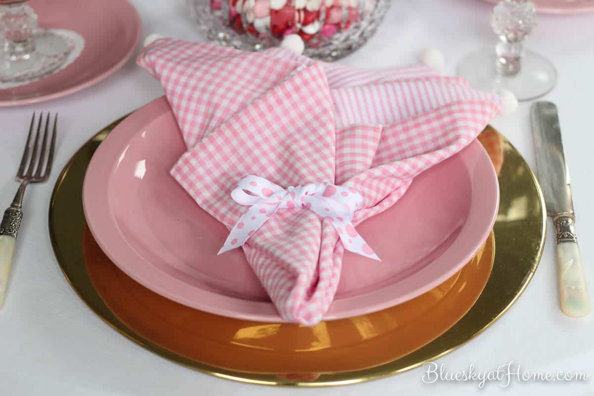 Valentine's Tablescape ~ A Romantic Brunch for 2. Join me as I share the setting and the menu for a sweet way to start the day to celebrate Valentine's Day with your loved one. It's a relaxed atmosphere with a bit of bubbly to toast your relationship on a pitch perfect pink tabletop. BlueskyatHome.com