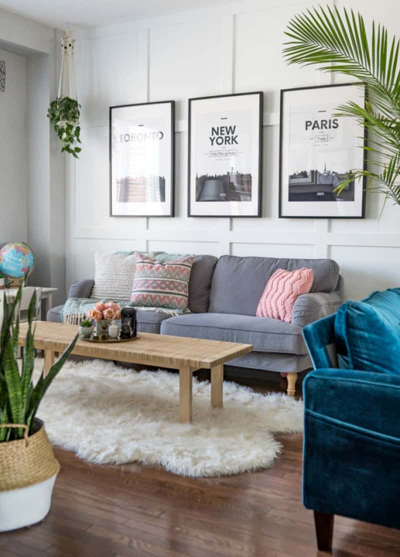 5 Lovely Living Room Makeovers. Ideas to create a living space with color, accessories, and furniture. BlueskyatHome.com #livingroom #livingroommakeover