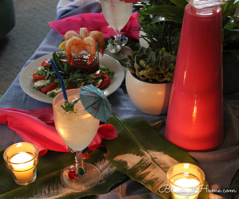 alfresco dinner with candlelight