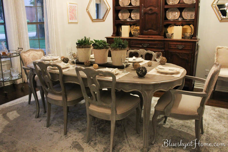 fall tablescape dining room