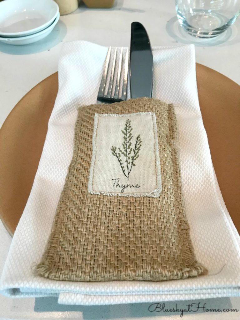 Sachet silverware pouch