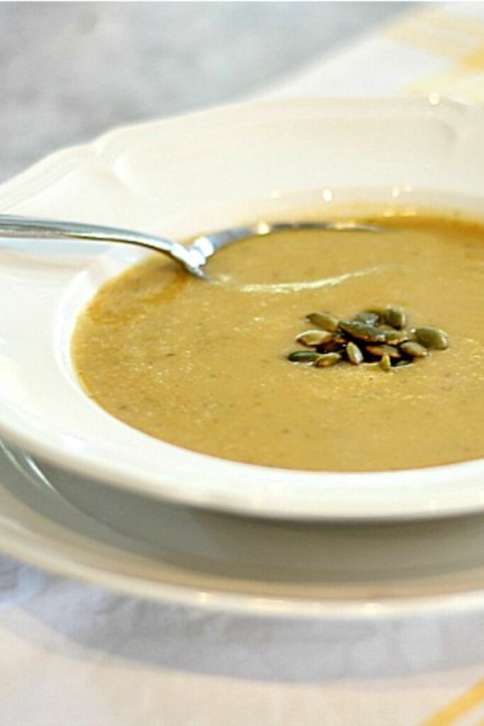 creamy southwestern pumpkin soup