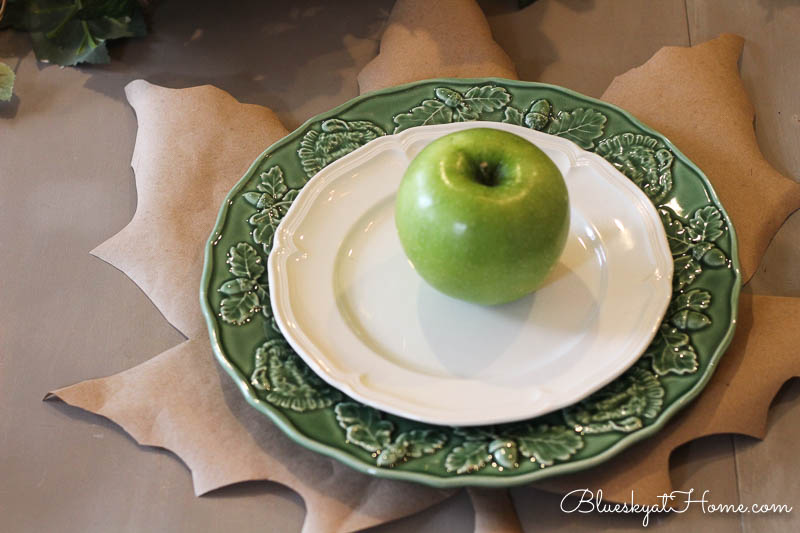 Thanksgiving place setting