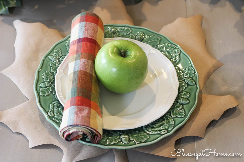 Thanksgiving place setting