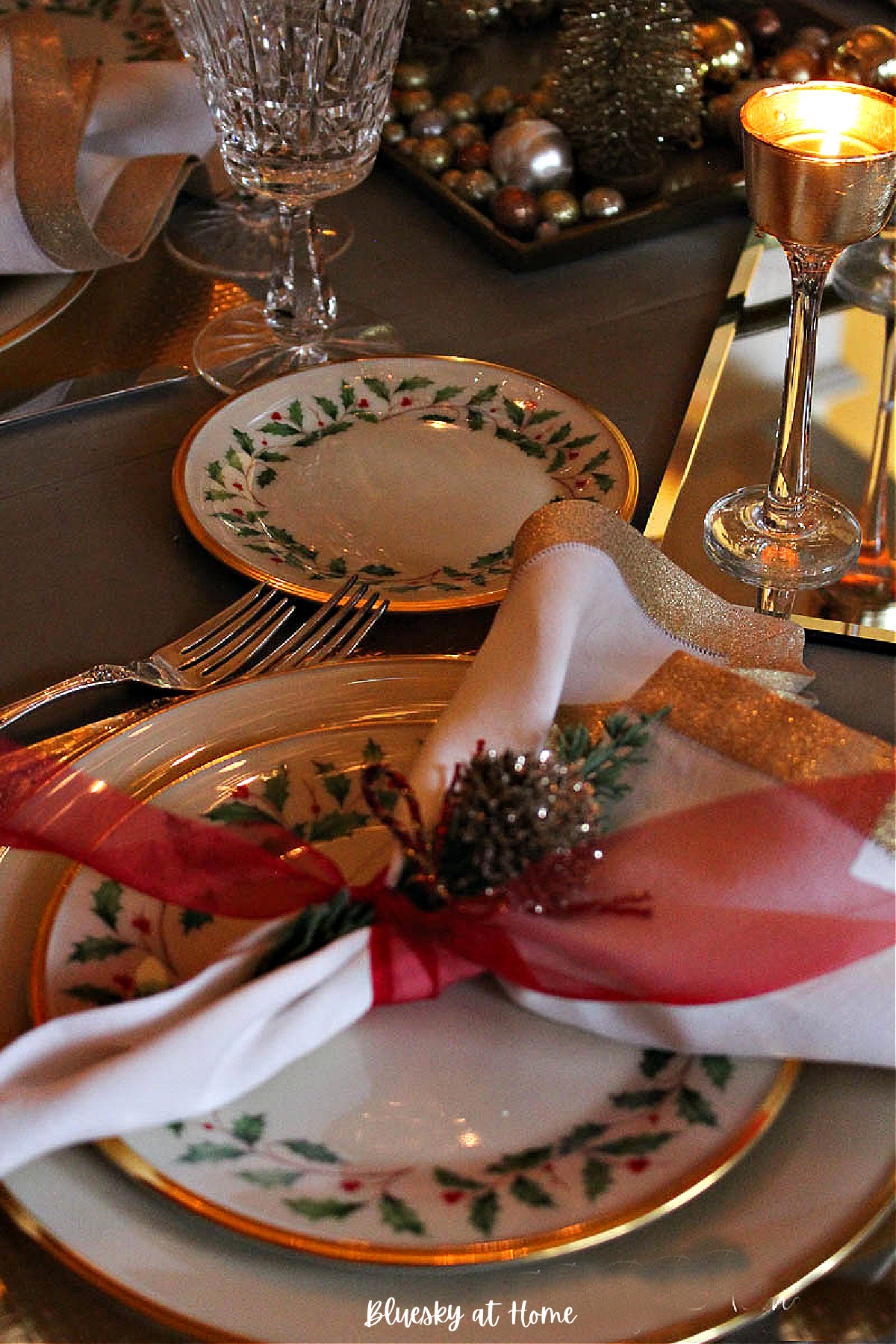 It's A Merry Red and Gold Christmas Tablescape - Bluesky at Home