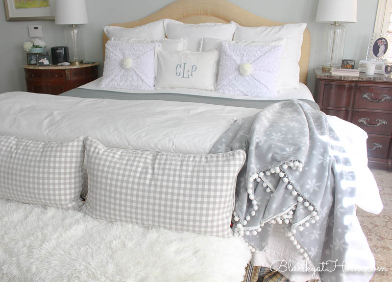 master bedroom winter decor