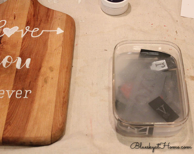 stenciling vintage cutting boards