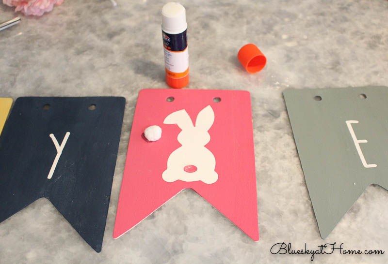 making an Easter banner