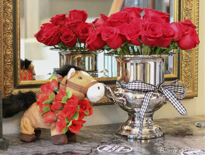 9 Pieces Kentucky Derby Honeycomb Table Centerpieces, Talk Derby to Me Run for The Roses for Horse Racing Birthday Party Supplies Derby Day Home