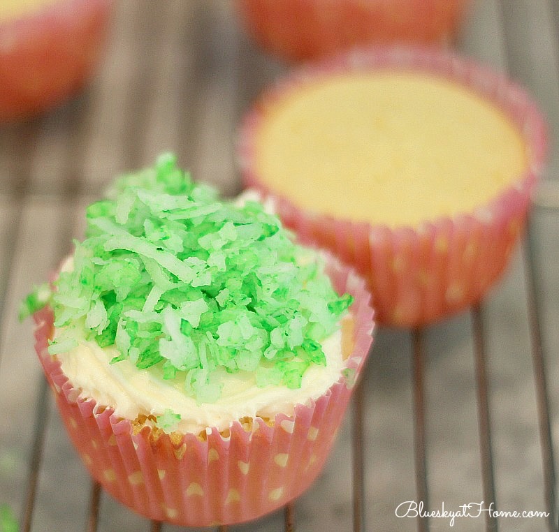 Easter cupcakes