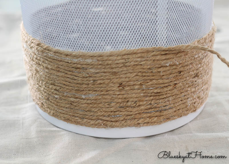 wrapping jute cord on mesh basket