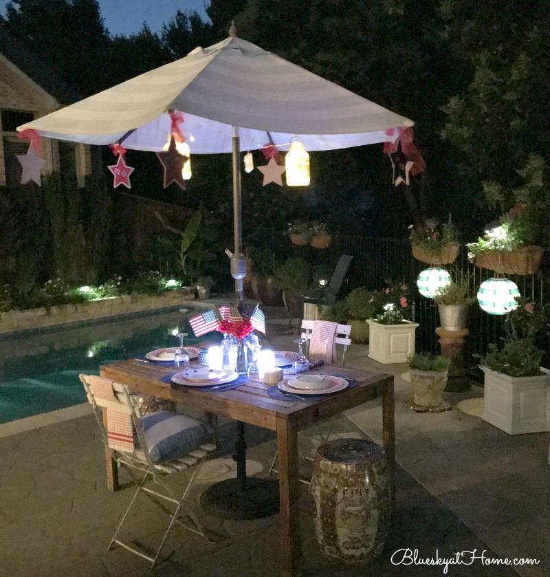 4th of July tablescape at night