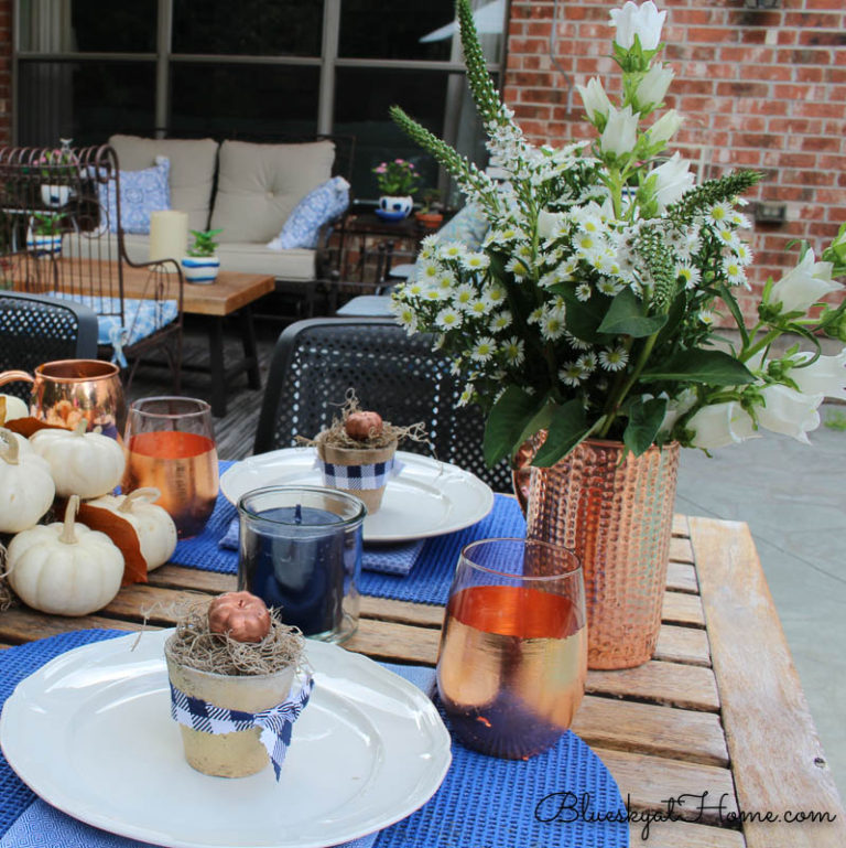 How to Style a Fall Patio Tablescape