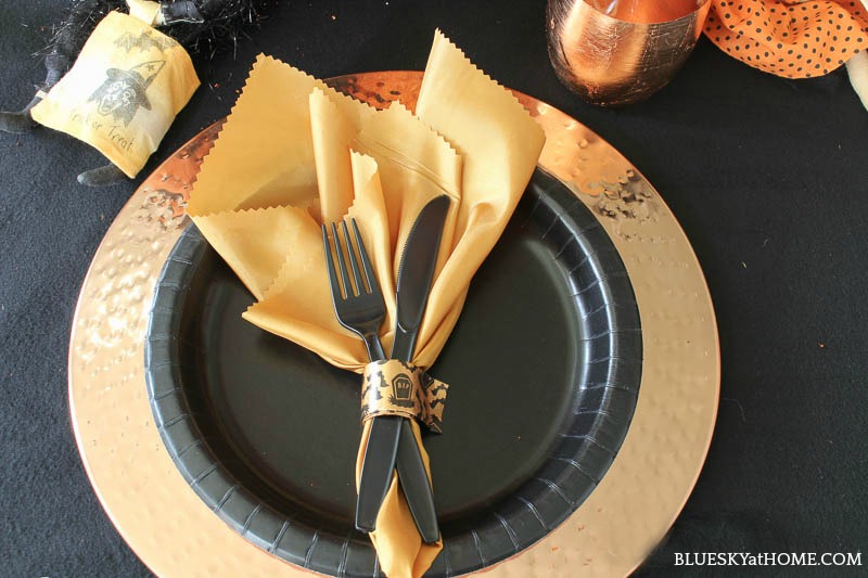 Halloween place setting