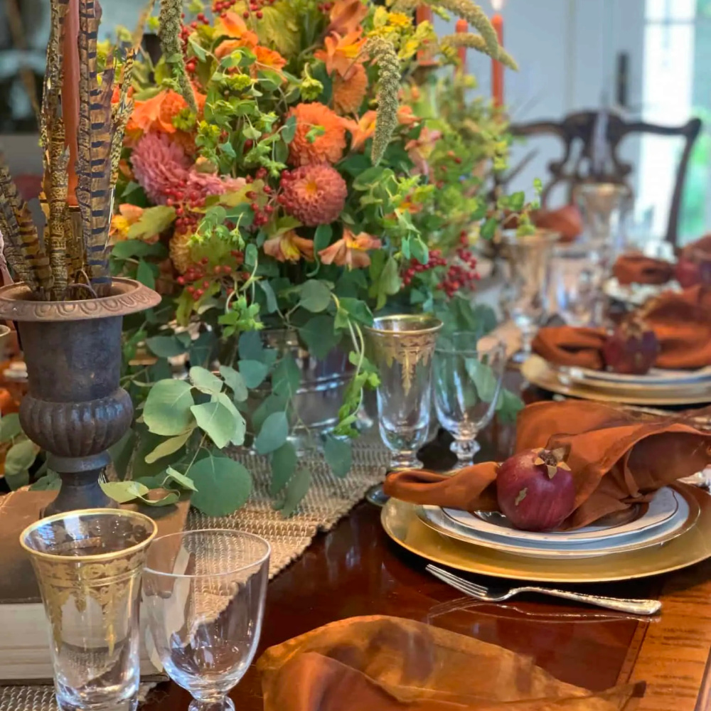 11 Thanksgiving Place Setting Ideas for Your Holiday Table - Bluesky at ...