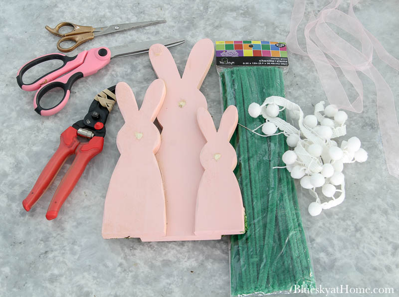 Rosette Ornaments & Bunny Bows Paper Crafts