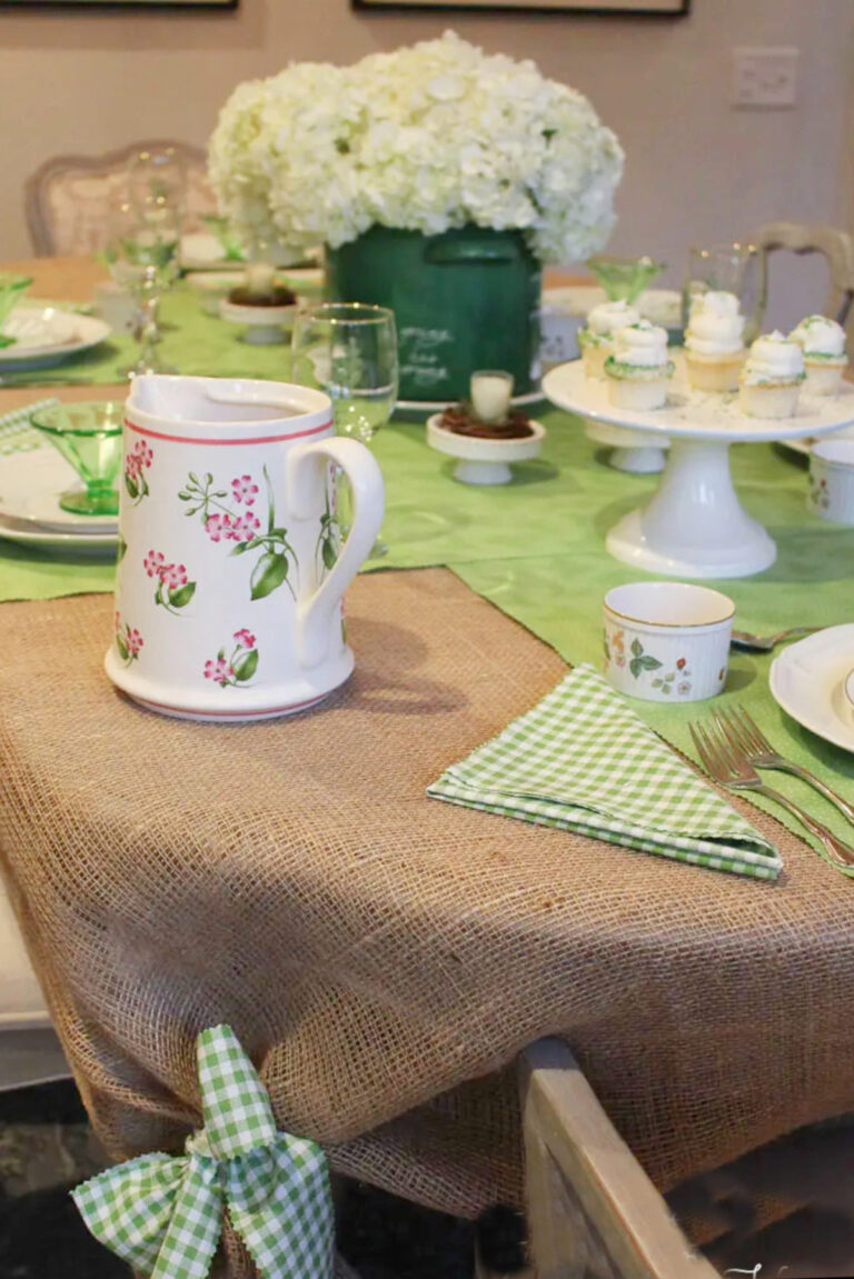 Springtime Green and White Tablescape