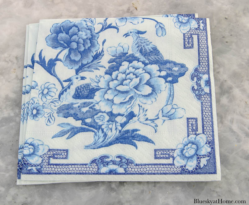 blue chinoiserie style napkin