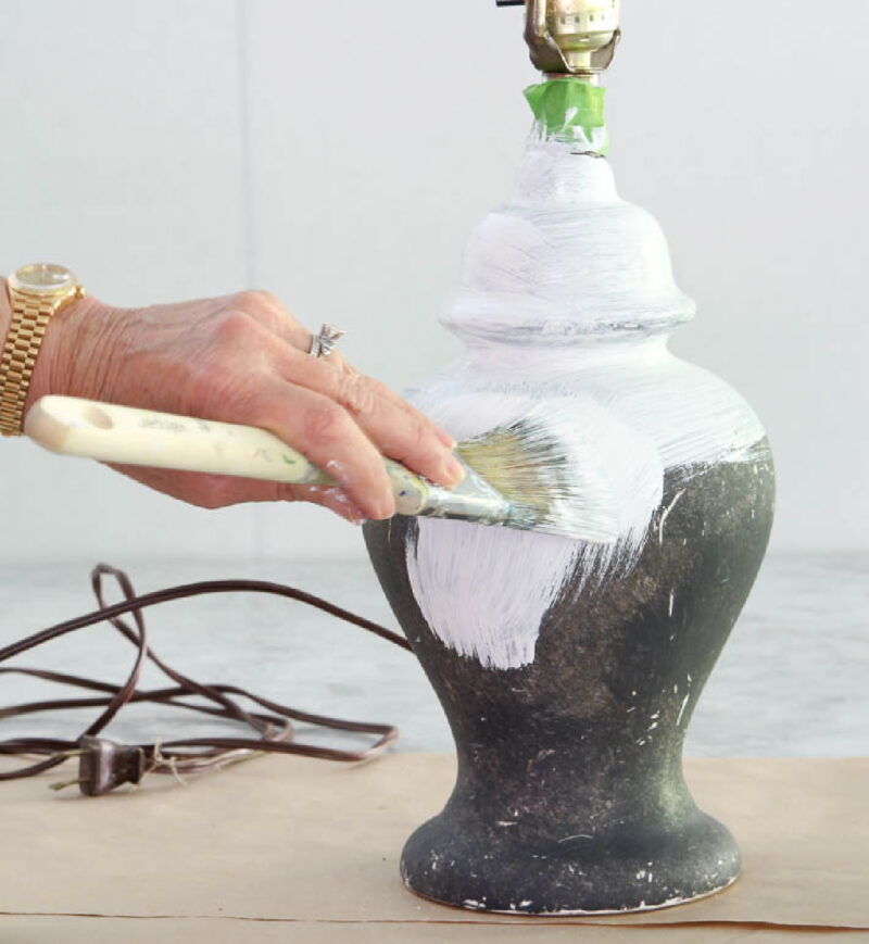 painting black lamp white.