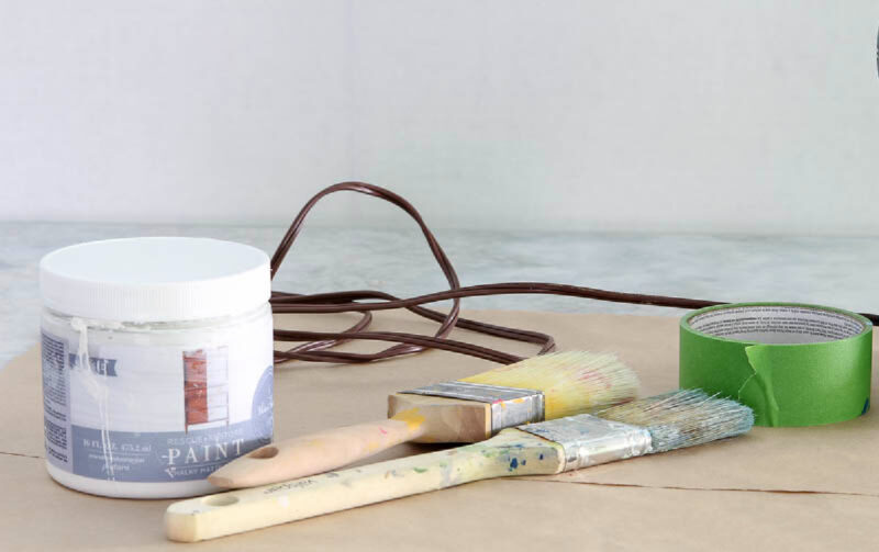 paint jar with brushes