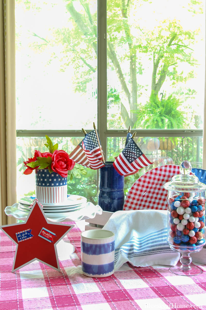 red, white and blue patriotic Vignette