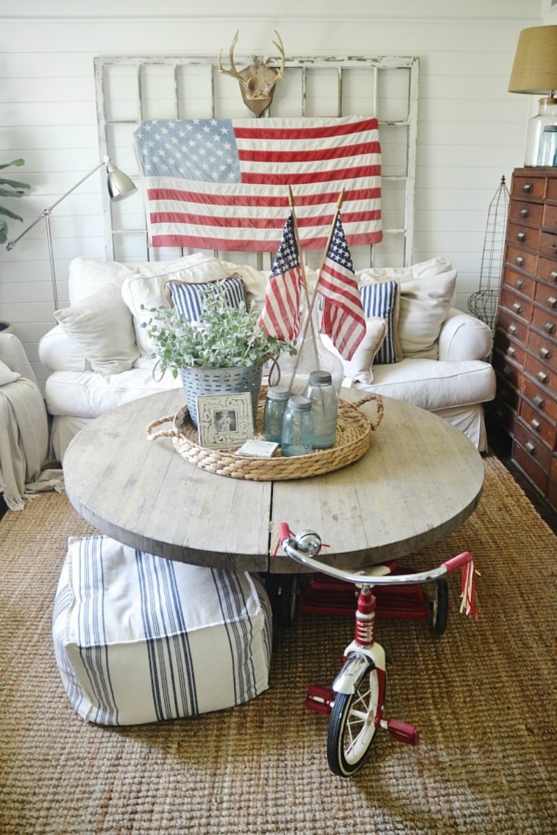 9 Fun Ways to Decorate with Vintage Suitcases - Lora Bloomquist~Create &  Ponder