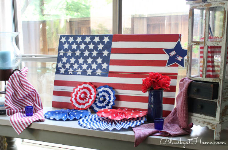 How to Paint an American Flag for 4th of July