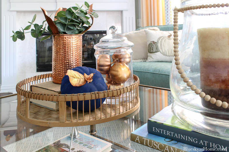 fall decorated coffee table