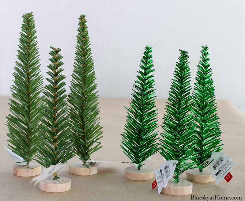 6 miniature Christmas trees