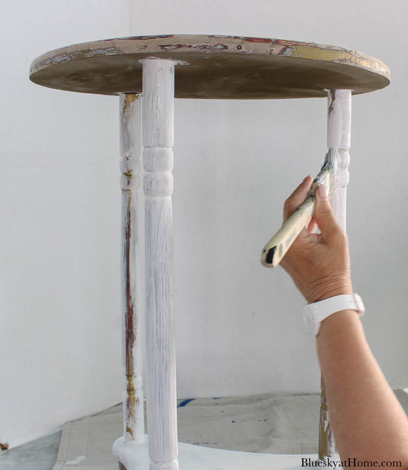painting old table white